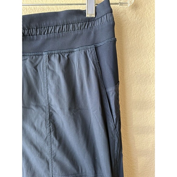 Lululemon Dance Studio Crop Pants True Navy Blue Women's Size 8 Gently Used - Picture 2 of 7